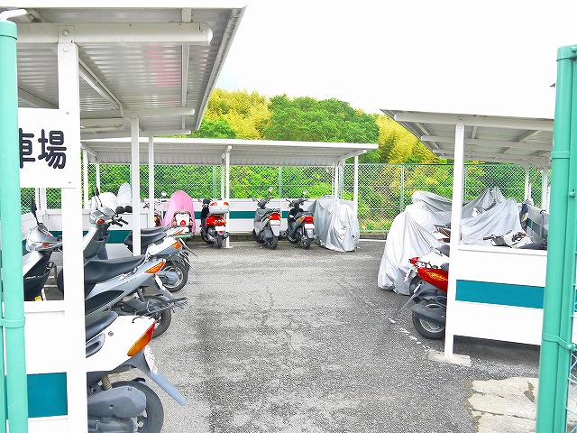 ノバ学園前Ⅲ番館のその他共用部分|バイク置場です