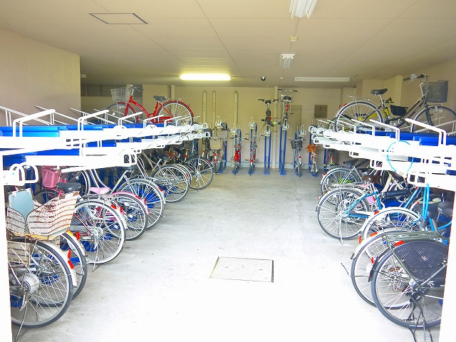 ノバ学園前Ⅲ番館のその他共用部分|駐輪場です