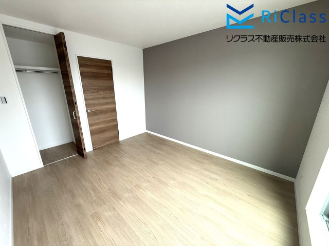 新築戸建　神戸市長田区苅藻通2丁目8の洋室|個人の部屋や寝室として使える洋室です