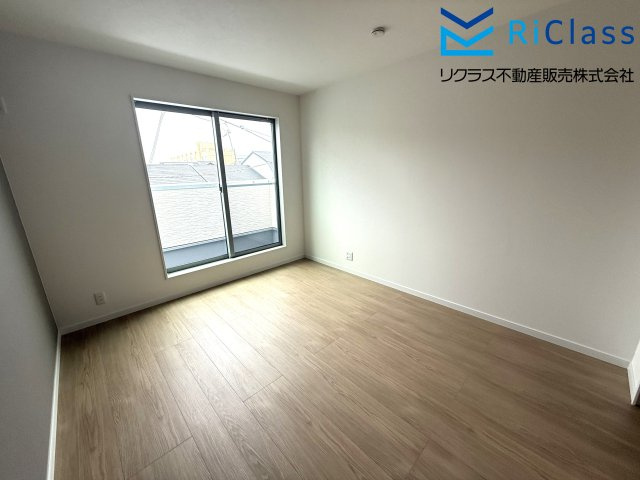 新築戸建　神戸市長田区苅藻通2丁目8の居間・リビング|ゆったり過ごせるリビングです