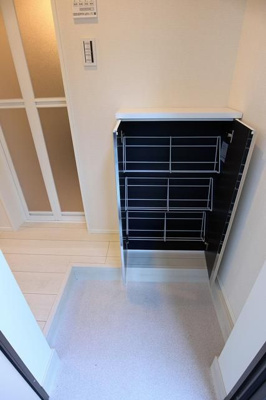 【玄関】 | フォルビテッツァ妙蓮寺