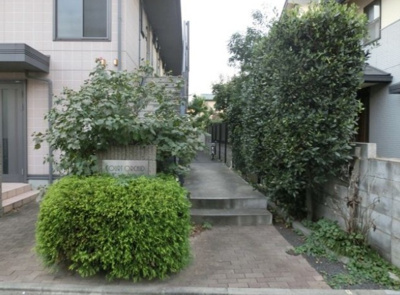 【エントランス】 | ＣＯＵＲＴ・ＯＲＣＨＩＤ