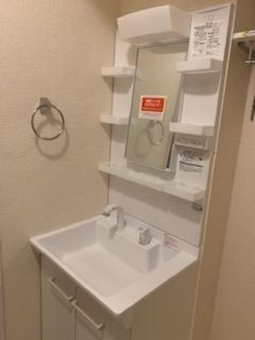 セジュール西台７の洗面所