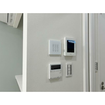 【セキュリティ】 | Peony | モニター付きインターホンで防犯面も安心です！