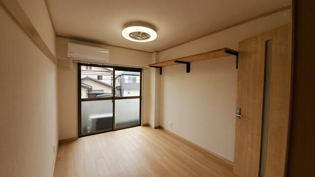 パールハウス成田西