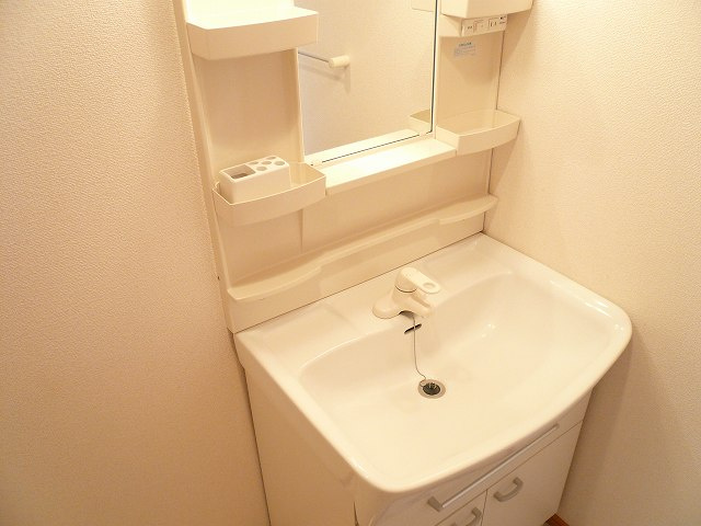 ボンヌジュルネの洗面所|洗面所