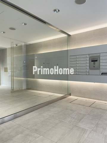 ミェーレ日本橋のエントランス