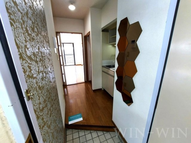 サントラスト A棟の玄関|イメージ（同建物内別部屋の写真です）