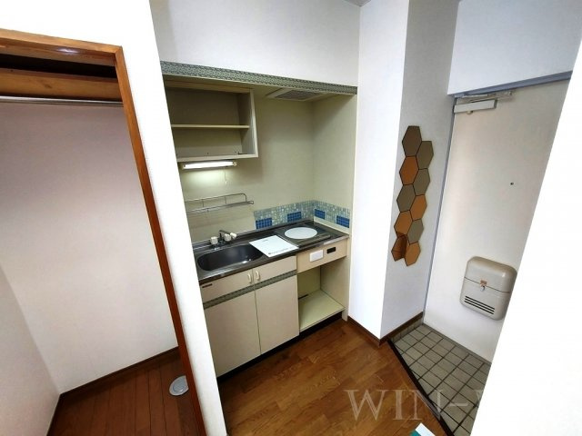 サントラスト A棟のキッチン|イメージ（同建物内別部屋の写真です）