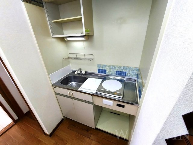 サントラスト A棟のキッチン|イメージ（同建物内別部屋の写真です）