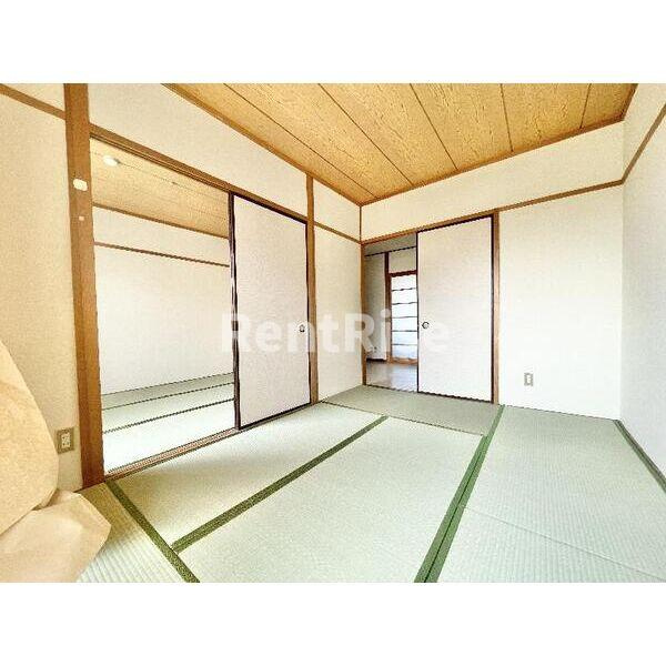 リアナ稲沢northのエントランス