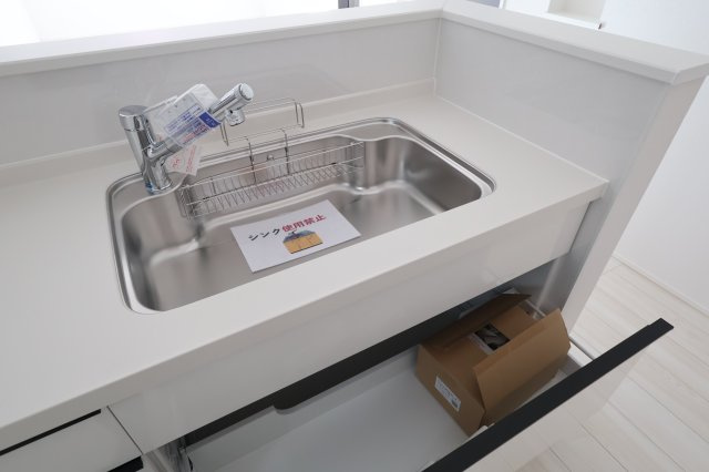 《仲介手数料無料》浦和区瀬ヶ崎１丁目19-25(全1戸)新築一戸建てリナージュのキッチン