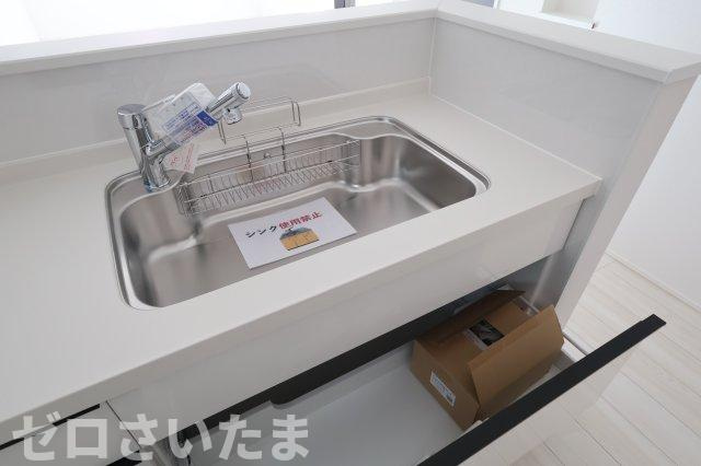 《仲介手数料無料》浦和区瀬ヶ崎１丁目19-25(全1戸)新築一戸建てリナージュのキッチン