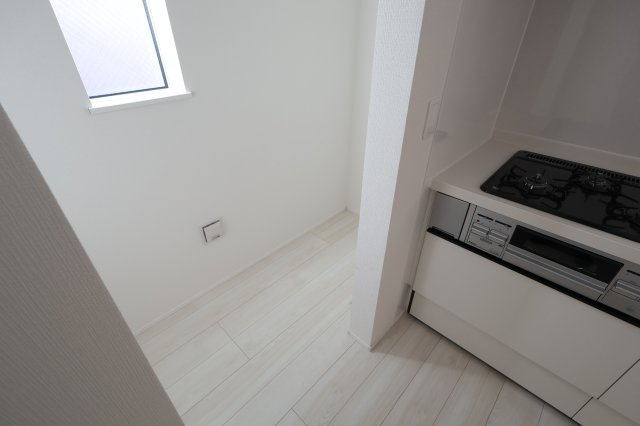 《仲介手数料無料》浦和区瀬ヶ崎１丁目19-25(全1戸)新築一戸建てリナージュのキッチン