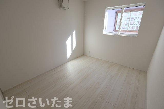 《仲介手数料無料》浦和区瀬ヶ崎１丁目19-25(全1戸)新築一戸建てリナージュの洋室