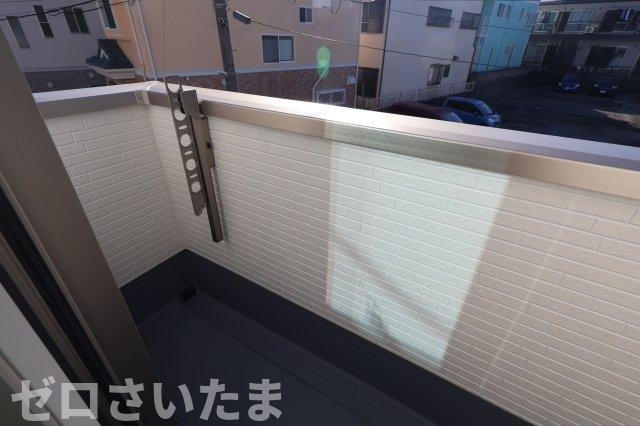 《仲介手数料無料》浦和区瀬ヶ崎１丁目19-25(全1戸)新築一戸建てリナージュのバルコニー