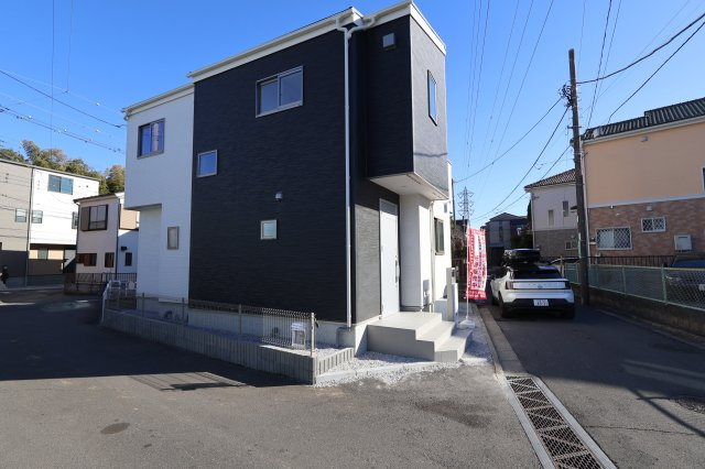 《仲介手数料無料》浦和区瀬ヶ崎１丁目19-25(全1戸)新築一戸建てリナージュの外観