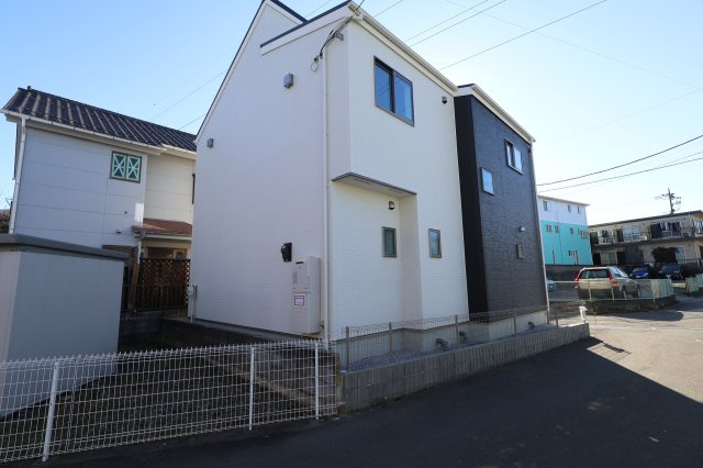 《仲介手数料無料》浦和区瀬ヶ崎１丁目19-25(全1戸)新築一戸建てリナージュの外観