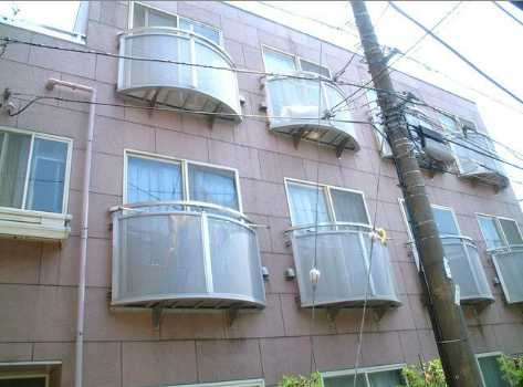 ハルシオンデイズ　独立洗面化粧台　浴室乾燥機能　オートロック