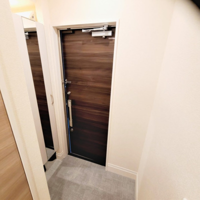 【玄関】 | クリサンテーモ大和