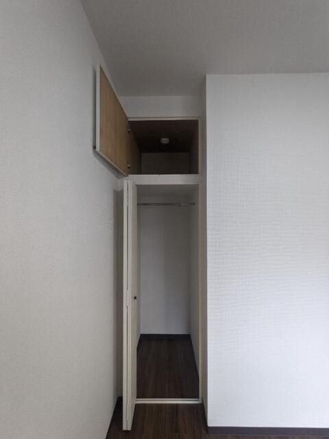 コスモスパジオ東大島の収納