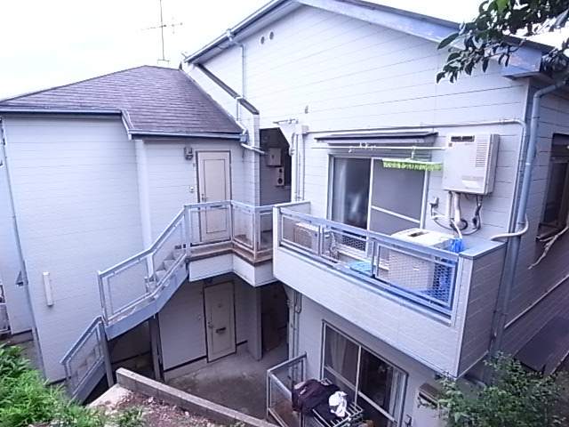 ハイツ高丸のエントランス