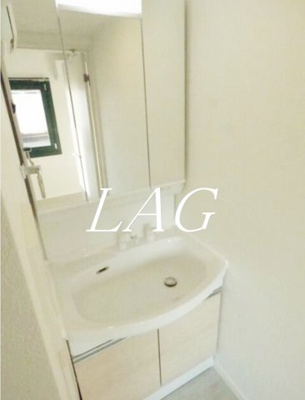 【洗面所】 | ノイエ桜台 | 洗面台です。