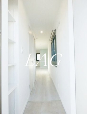 【玄関】 | ノイエ桜台 | 玄関です。