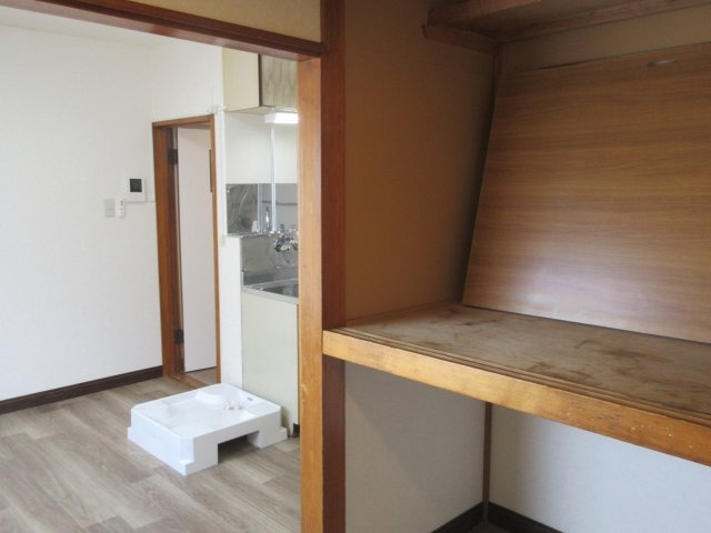 イーストエイトの洋室