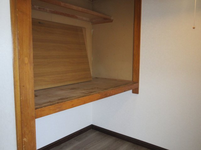 イーストエイトの収納
