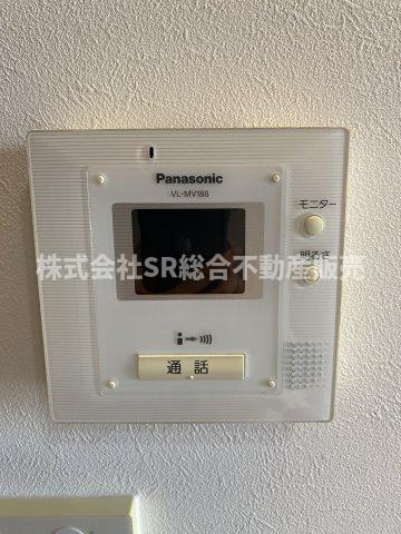 若江東町1丁目中古戸建の防犯設備|モニター付きインターホンがあり女性やお子様にも安心です！