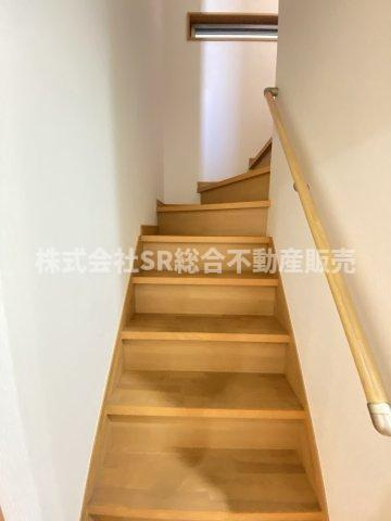 若江東町1丁目中古戸建の内装|当日予約も大歓迎です！土日祝、雨の日やお子様連れのお客様の送迎も可能ですのでお気になさらずお問合せ下さい。お仕事終わりのお時間にも柔軟に対応致しますのでお気軽にお申し付け下さいませ。