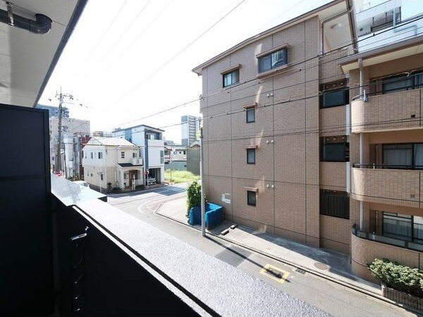 MAXIV名古屋のバルコニー