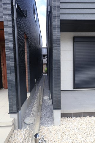 【外観】 | 《仲介手数料無料》北区東大成町２丁目317-1(2号棟)新築一戸建てブルーミングガーデン | 撮影日 2025年10月6日 14:50 晴れ３