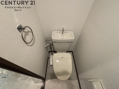 温水洗浄便座完備