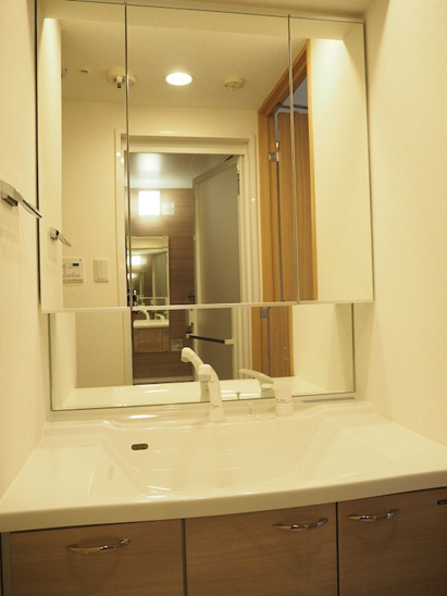 【洗面所】ルーブル東十条 