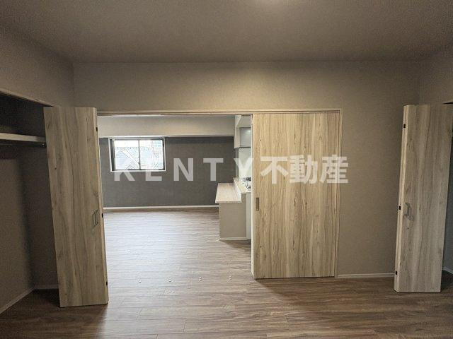 【寝室】 | スプランディッド品川ＤＵＥ | ゆとりの広さです