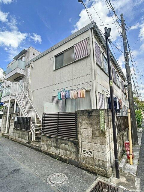 文京区千駄木2丁目のアパートの画像