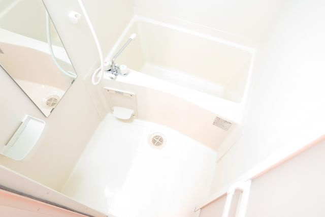 ルクレ難波の浴室