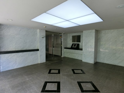 【エントランス】 | ディアクオーレ中野文園