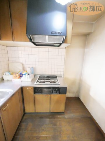 プレステージ明石西　3階のキッチン