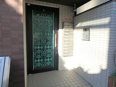 【エントランス】 | カーサ躑躅ヶ丘