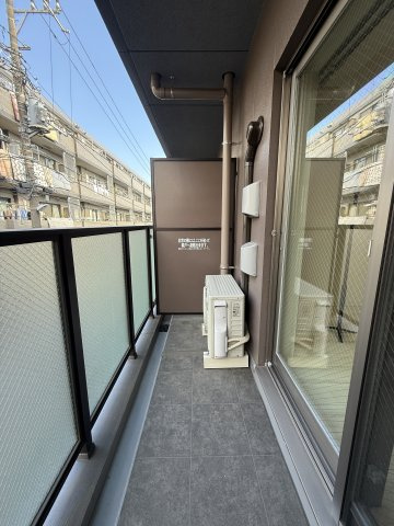 ＬＩＭＥ　ＲＥＳＩＤＥＮＣＥ　ＭＹＯＤＥＮのバルコニー