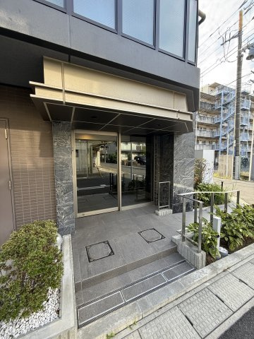 ＬＩＭＥ　ＲＥＳＩＤＥＮＣＥ　ＭＹＯＤＥＮのエントランス