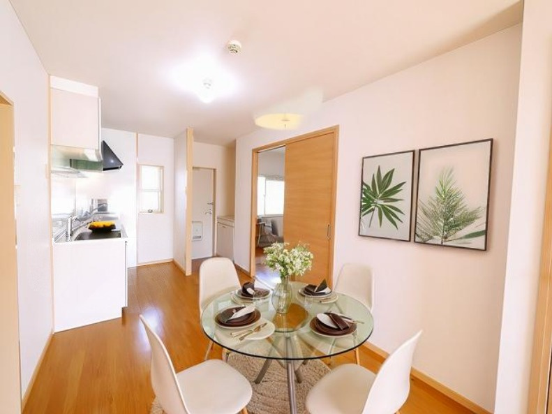 パークヒル光明の居間・リビング|CGで家具等を配置したもので家具等は含まれません。