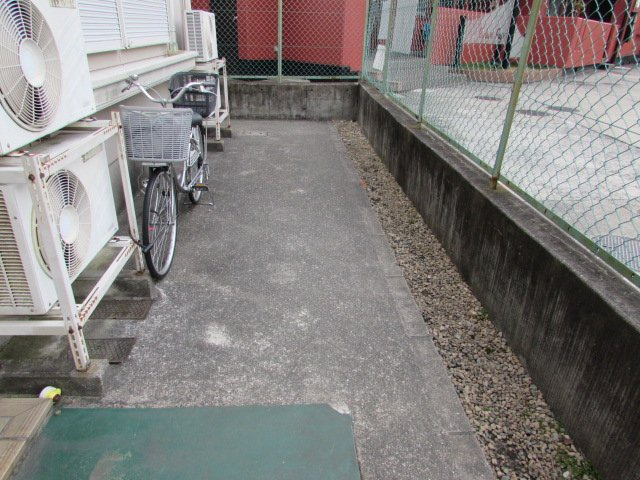 エクセレート山本南のエントランス