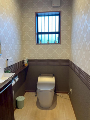 【トイレ】 | 鳥取市瓦町中古戸建て