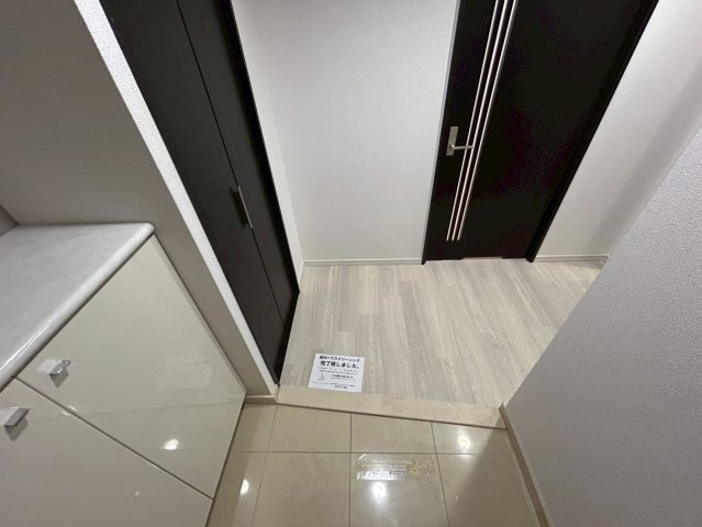 BRAVI南堀江の玄関