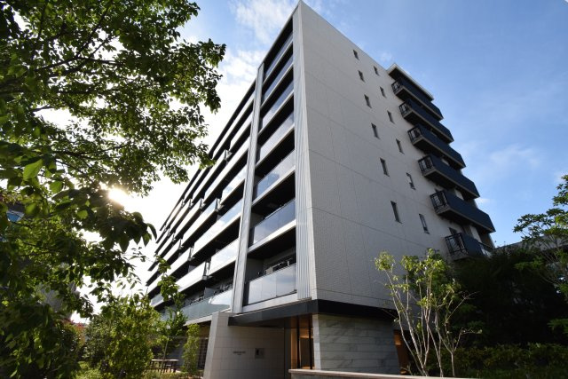 ハイムスイート朝霞の外観