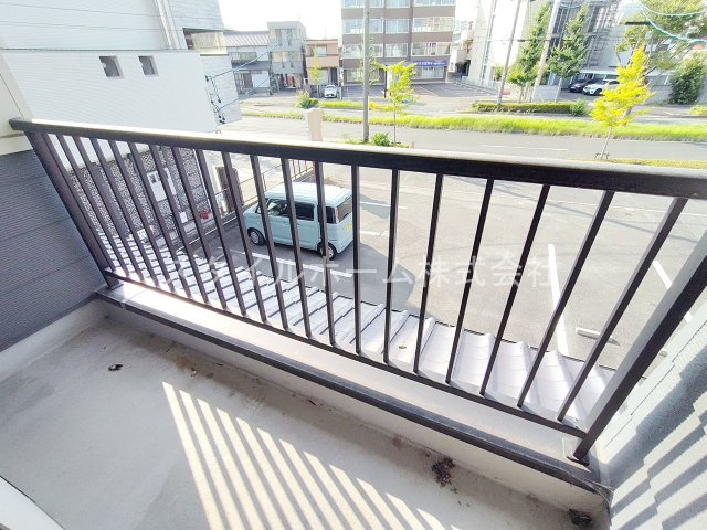 ネヴァーハウスのバルコニー